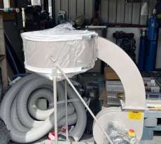 เครื่องดูด กรองฝุ่น กำจัดเศษวัสดุ DC222   2 แรงม้า Air Delivery 2,600 QM./hr.  2 Filters 2.0 ตรม. Flexible hose 4 incs X 2 ท่อดูด Heavy Duty
